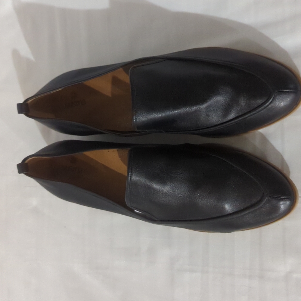Susina Kellen Almond Toe Loafer Size 13